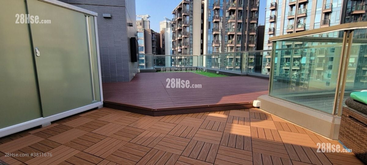 One Homantin Sell 3 Bedrooms , 2 Bathrooms 795 ft²