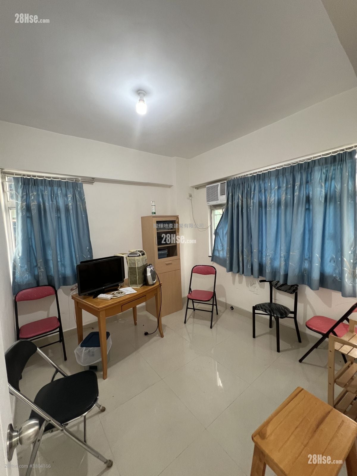 Bell House Rental 2 Bedrooms , 1 Bathroom 470 ft²