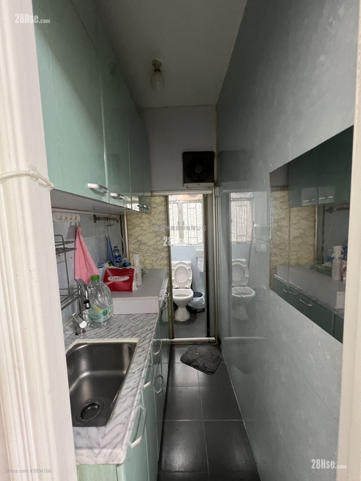 Bell House Rental 2 Bedrooms , 1 Bathroom 470 ft²