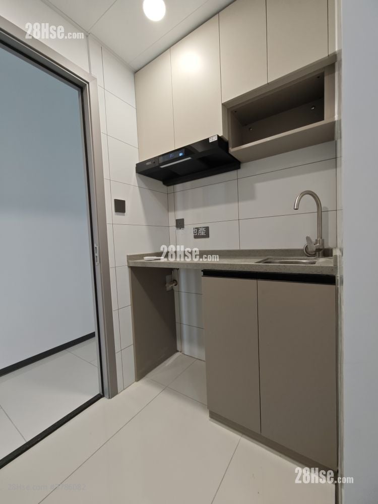 Sun Hing Building Rental 1 Bedroom , 1 Bathroom 250 ft²