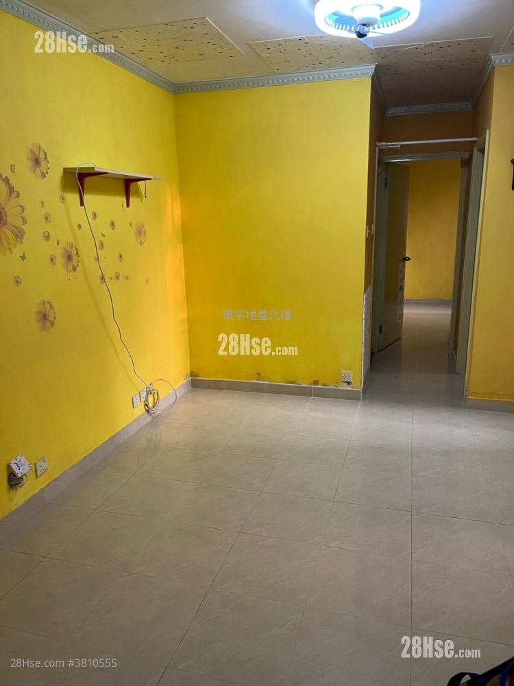 景峰花园 租盘 2 房 , 1 浴室 400 平方尺