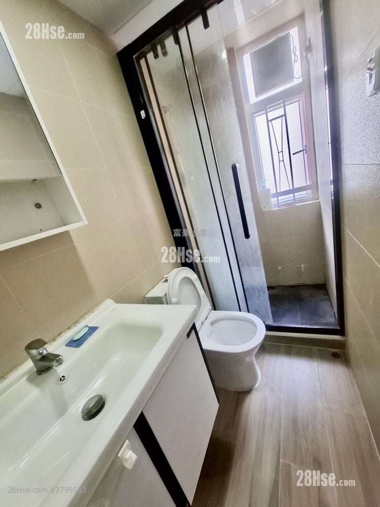 建安大厦 租盘 2 房 , 1 浴室 319 平方尺