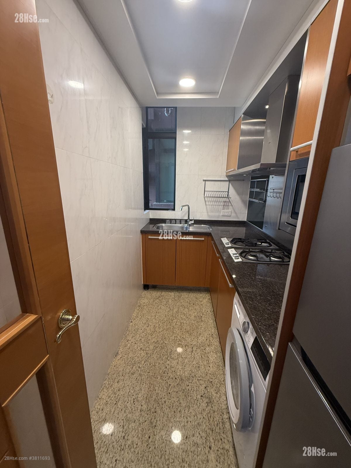 凯旋门 租盘 1 房 , 1 浴室 400 平方尺