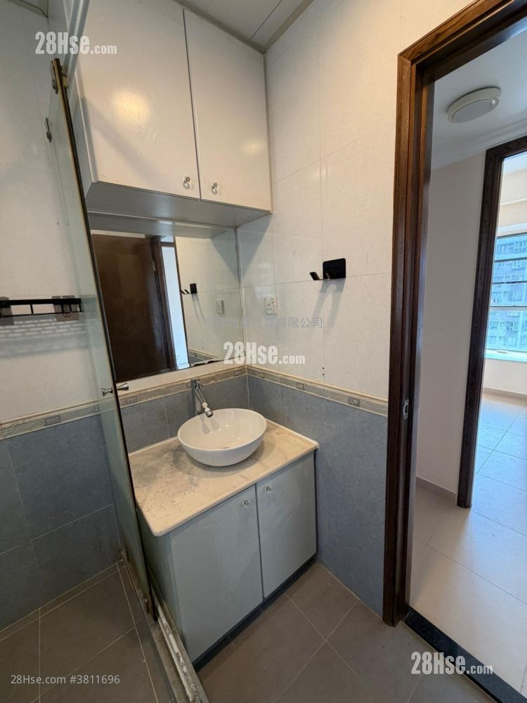 Broadview Garden Sell 2 Bedrooms , 1 Bathroom 504 ft²