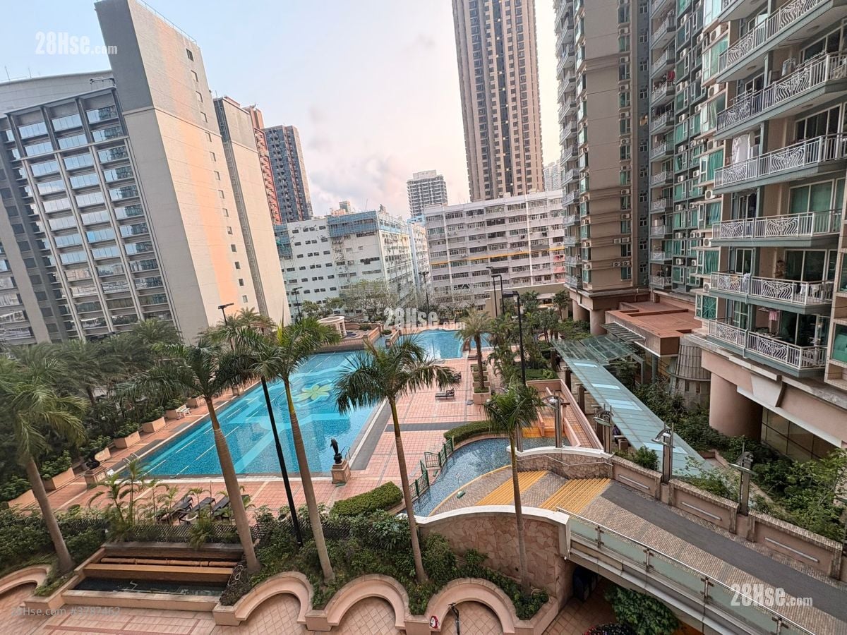 Sky Tower Sell 2 Bedrooms , 1 Bathroom 452 ft²