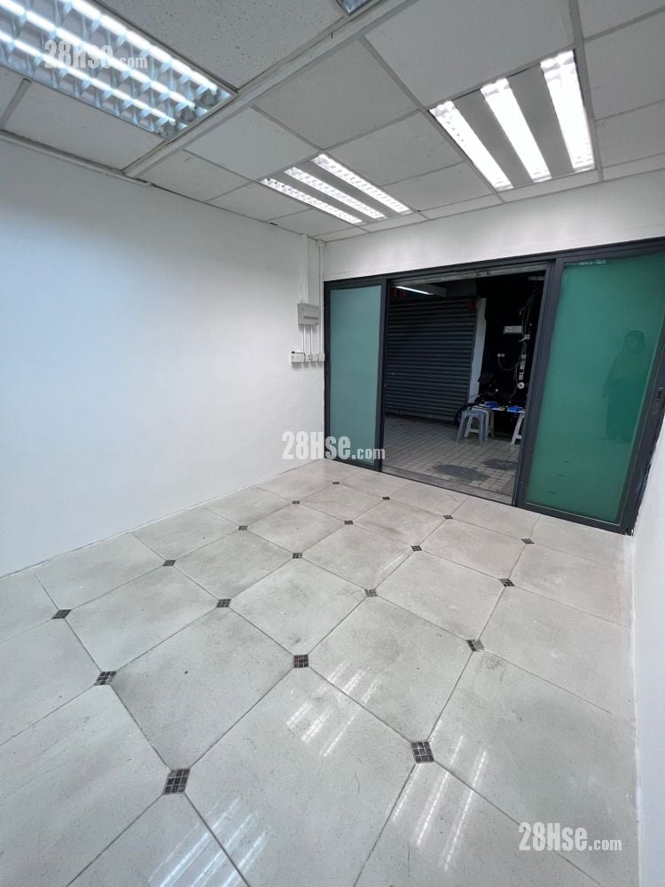 Hang Wai Industrial Centre Rental 1 Toilet 120 ft²