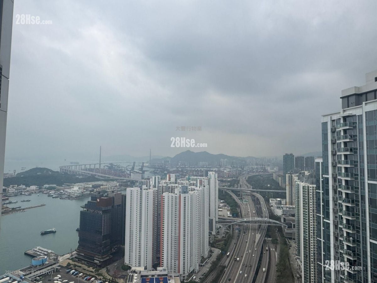 Cullinan West Sell 4 Bedrooms , 3 Bathrooms 1,254 ft²