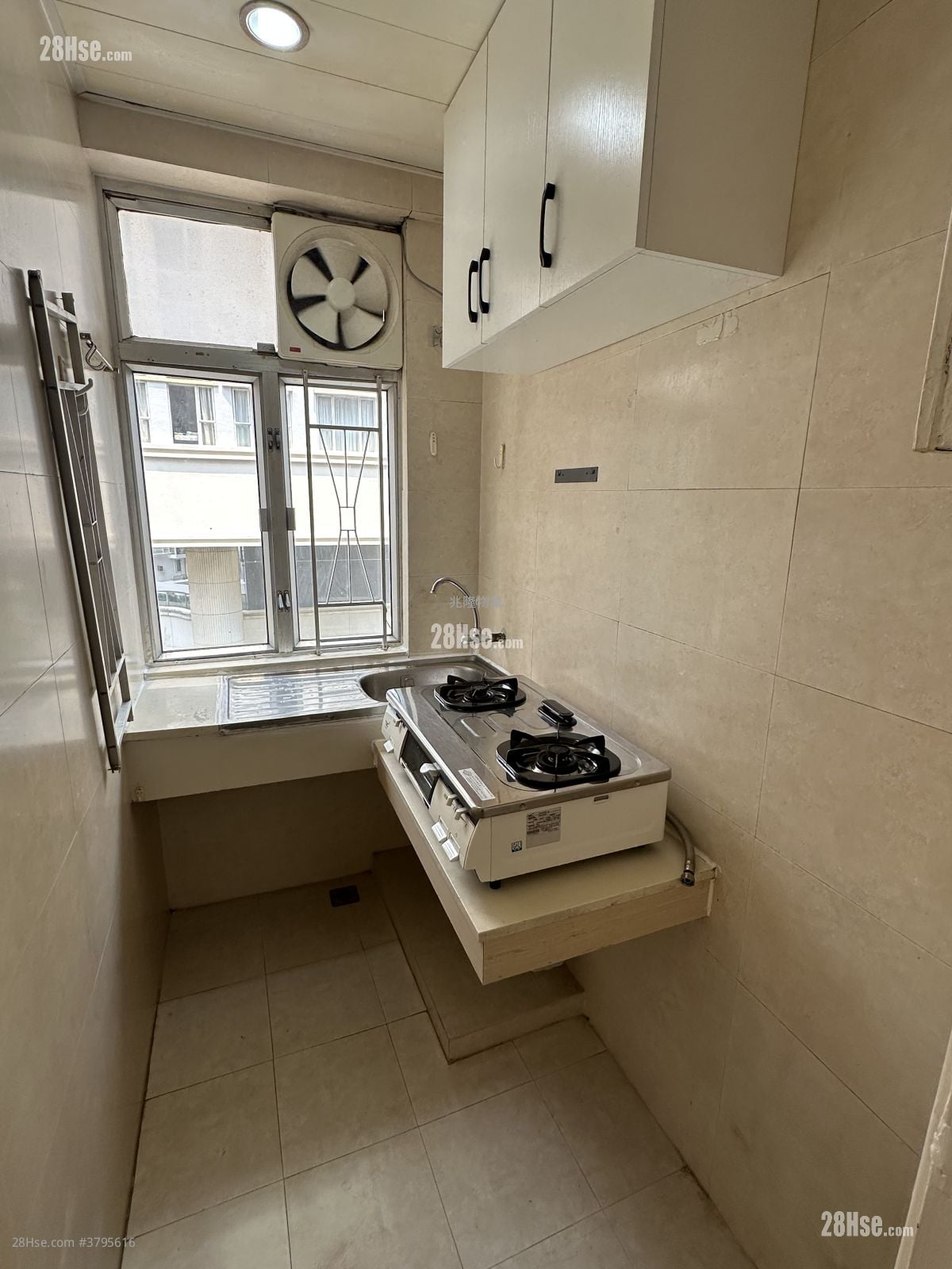 华礼大厦 租盘 2 房 , 1 浴室 318 平方尺