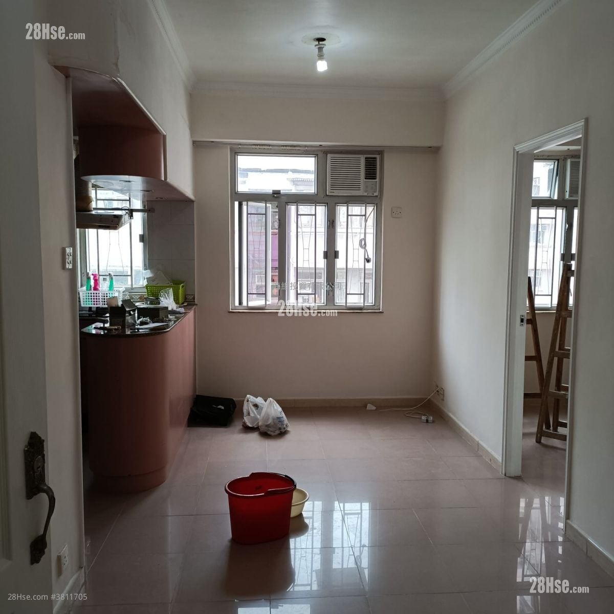 Cheong Ming Building Rental 2 Bedrooms 374 ft²