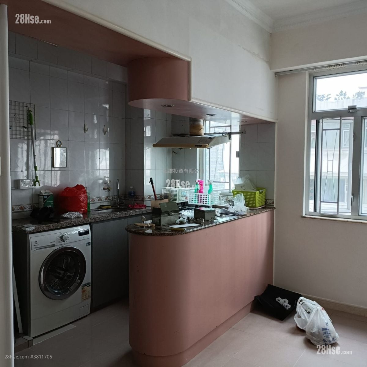 Cheong Ming Building Rental 2 Bedrooms 374 ft²