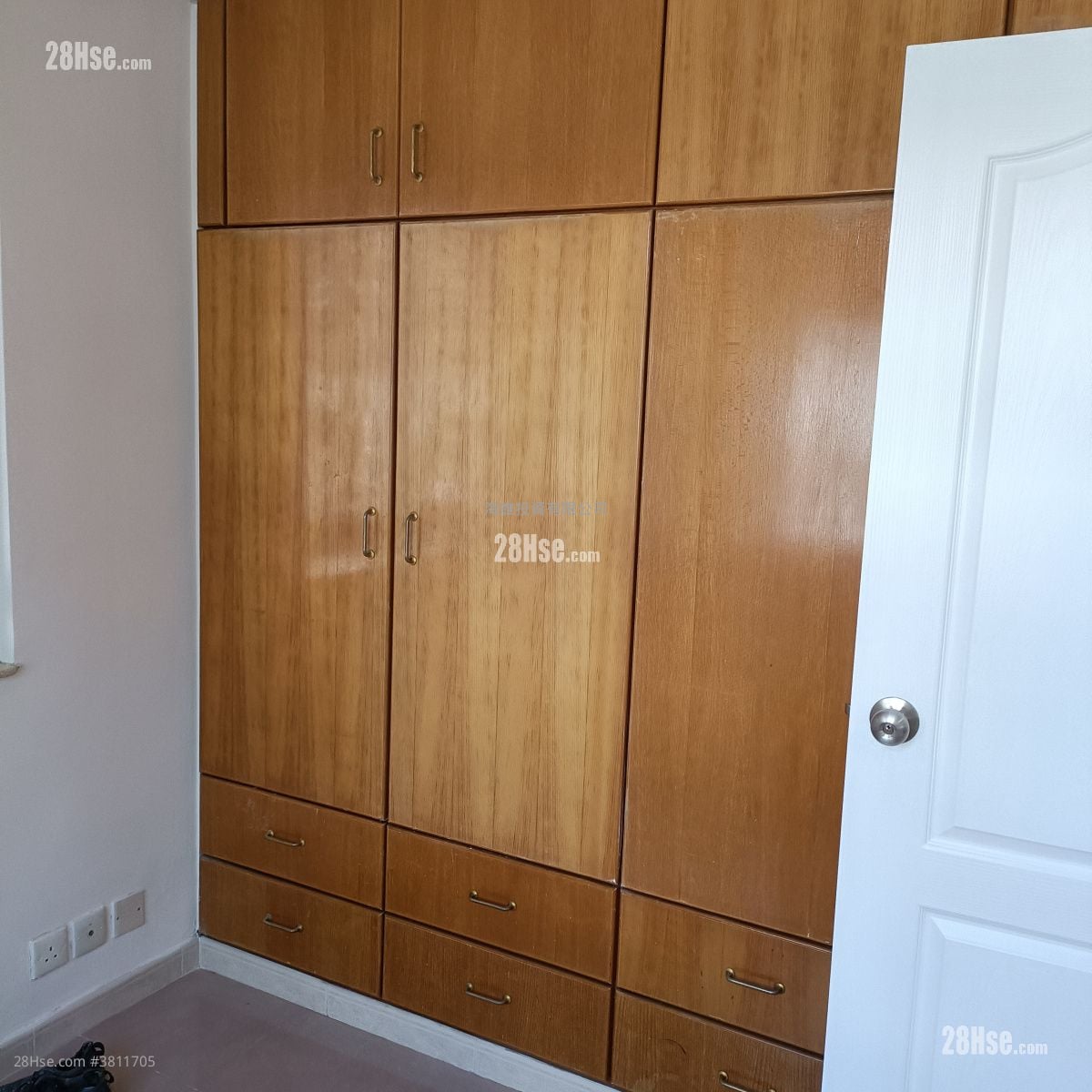 Cheong Ming Building Rental 2 Bedrooms 374 ft²