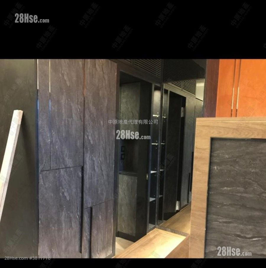 柏傲湾 售盘 开放式间隔 306 平方尺