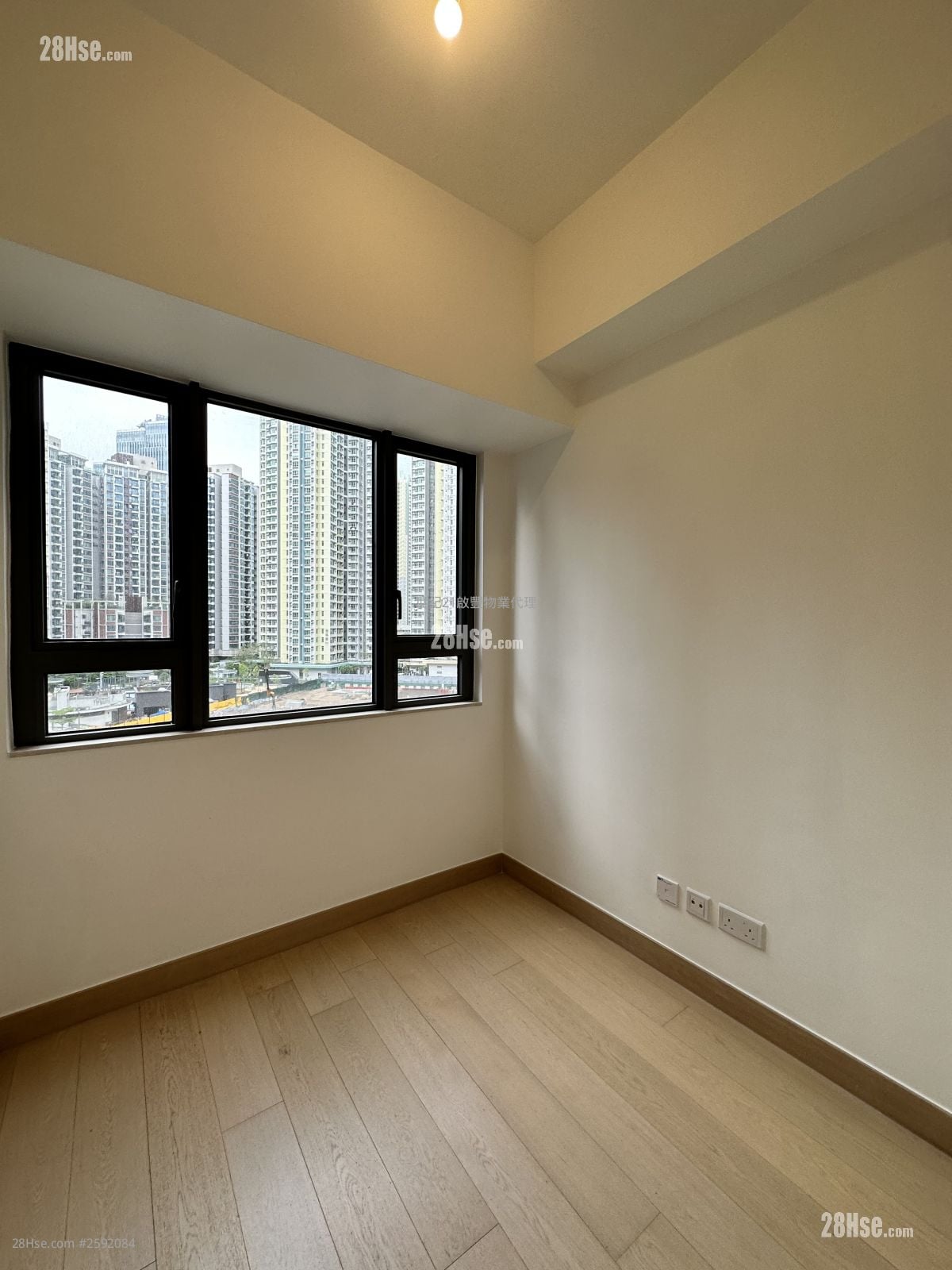 天寰 租盘 2 房 , 1 浴室 439 平方尺