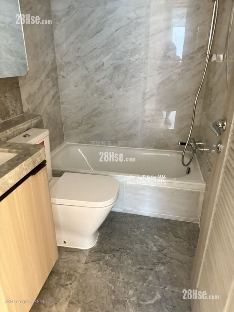 亲海駅 售盘 3 房 , 3 浴室 707 平方尺