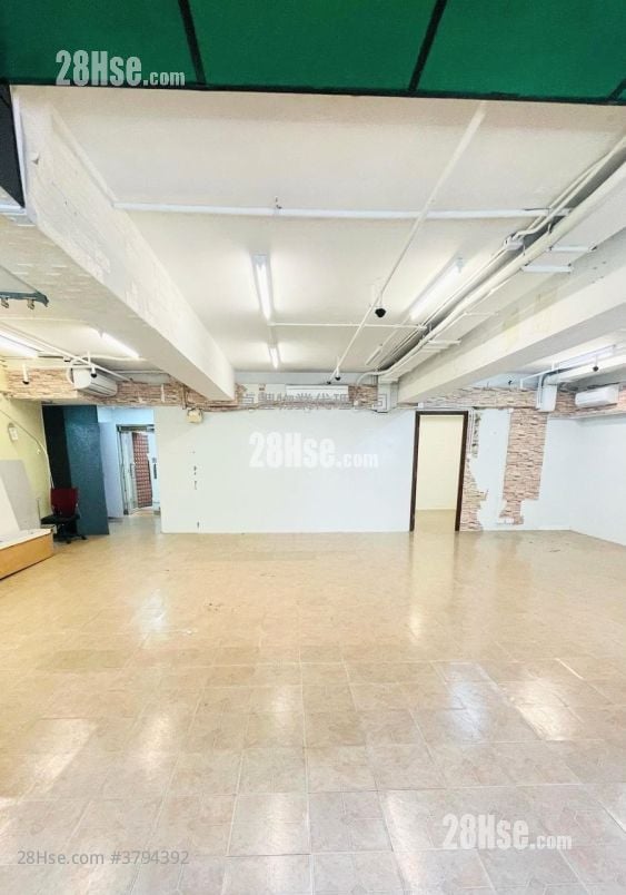 亿利工业中心 租盘 3 房 , 1 厕所 1,350 平方尺