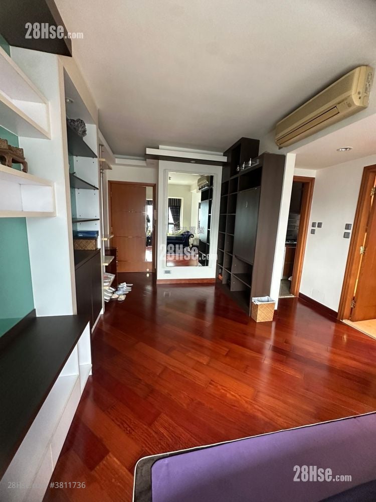 The Arch Rental Studio , 1 Bathroom 395 ft²