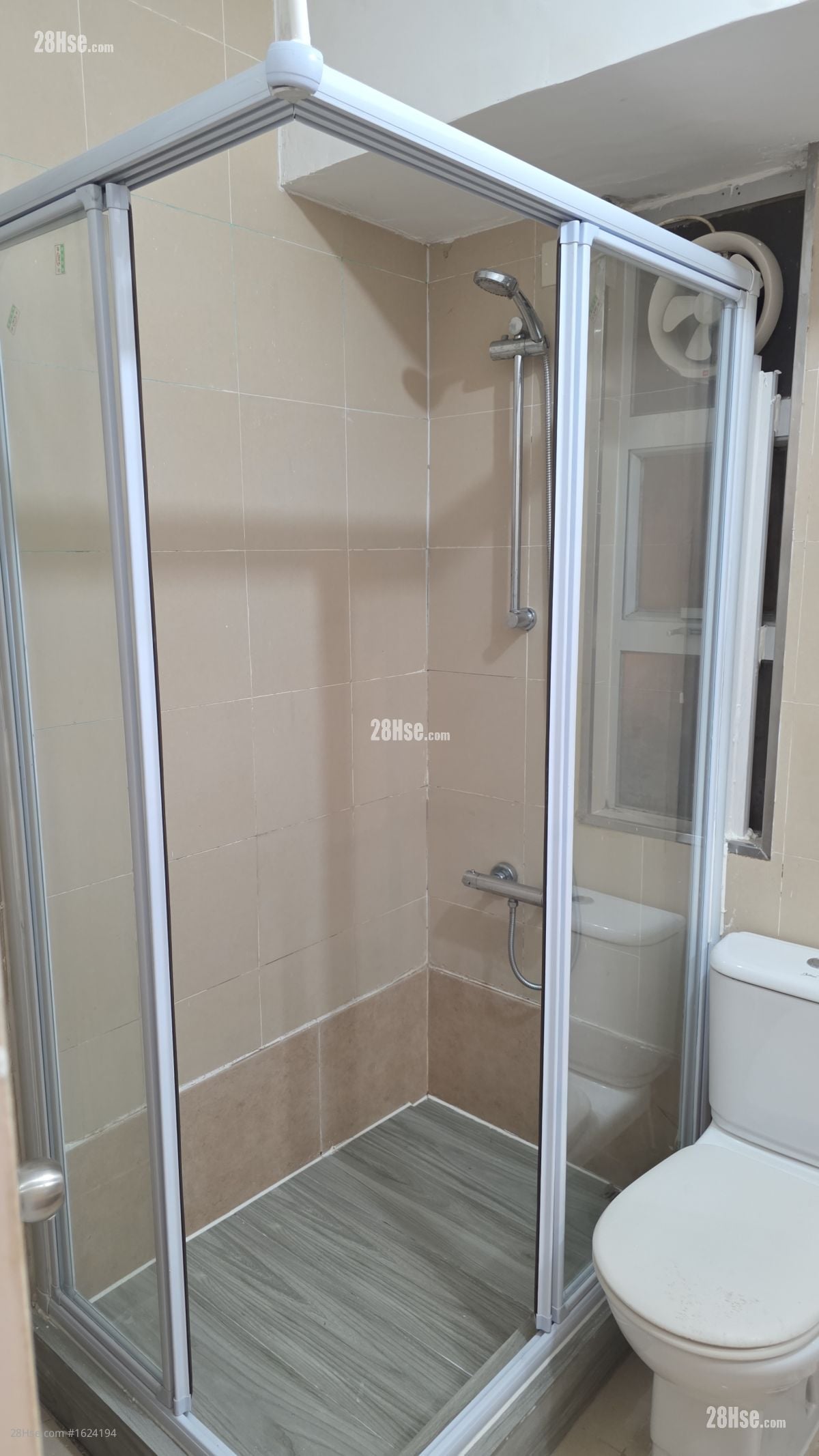 海景大厦 租盘 2 房 , 1 浴室 500 平方尺