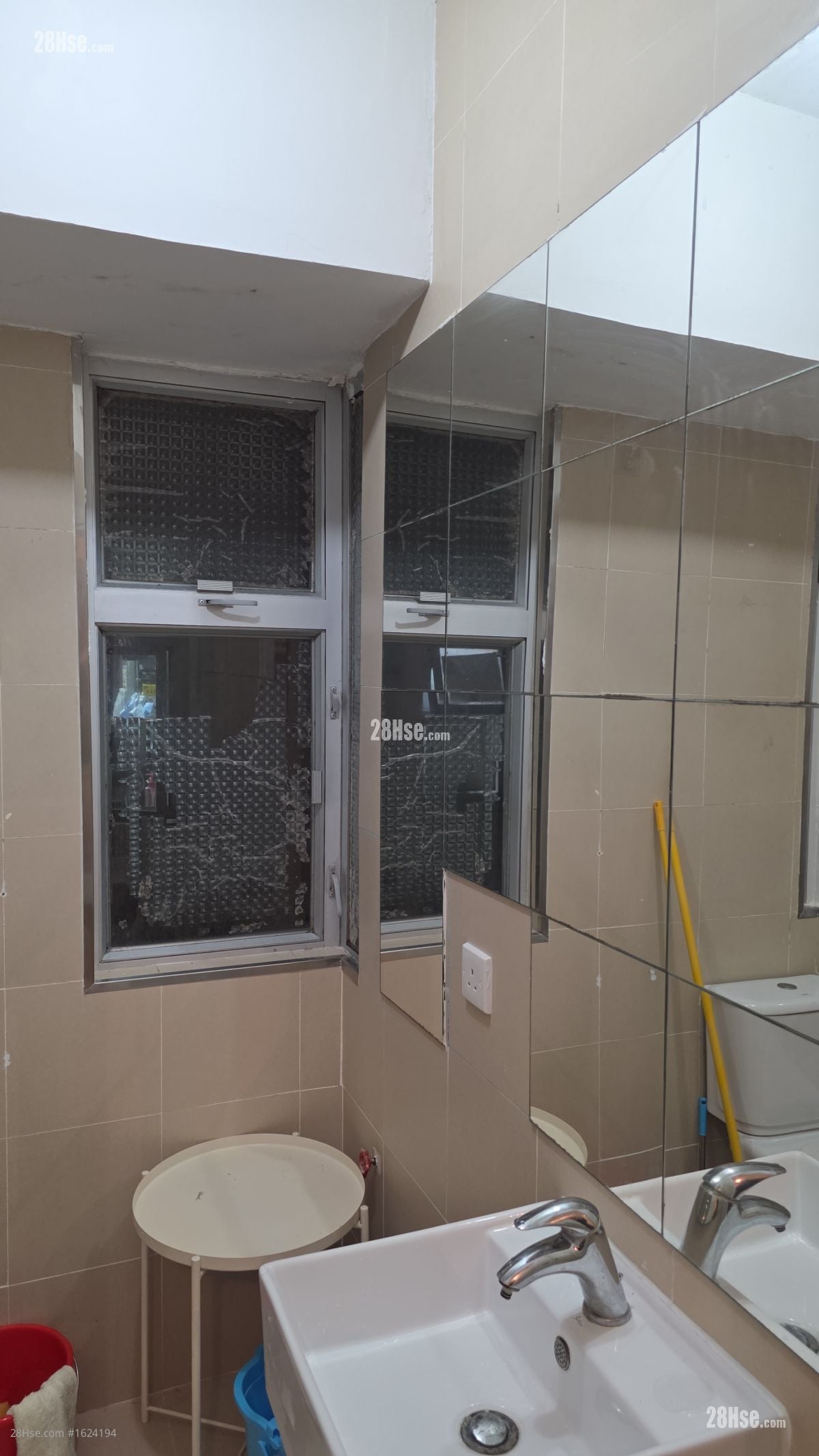 海景大厦 租盘 2 房 , 1 浴室 500 平方尺