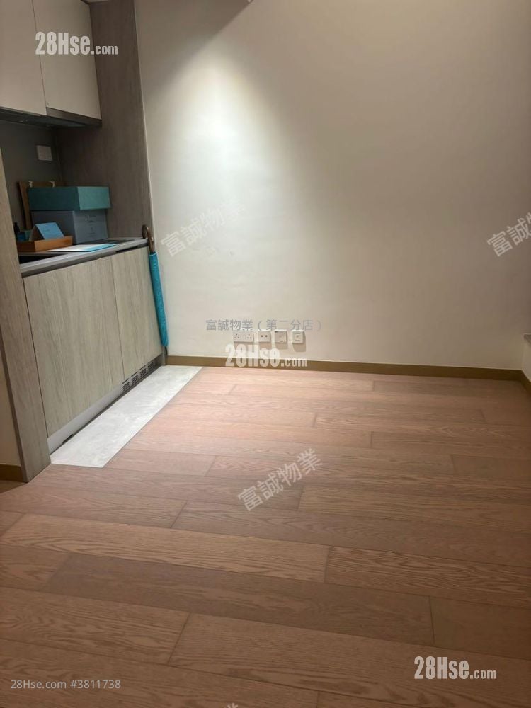 蔚蓝东岸 售盘 开放式间隔 , 1 浴室 271 平方尺