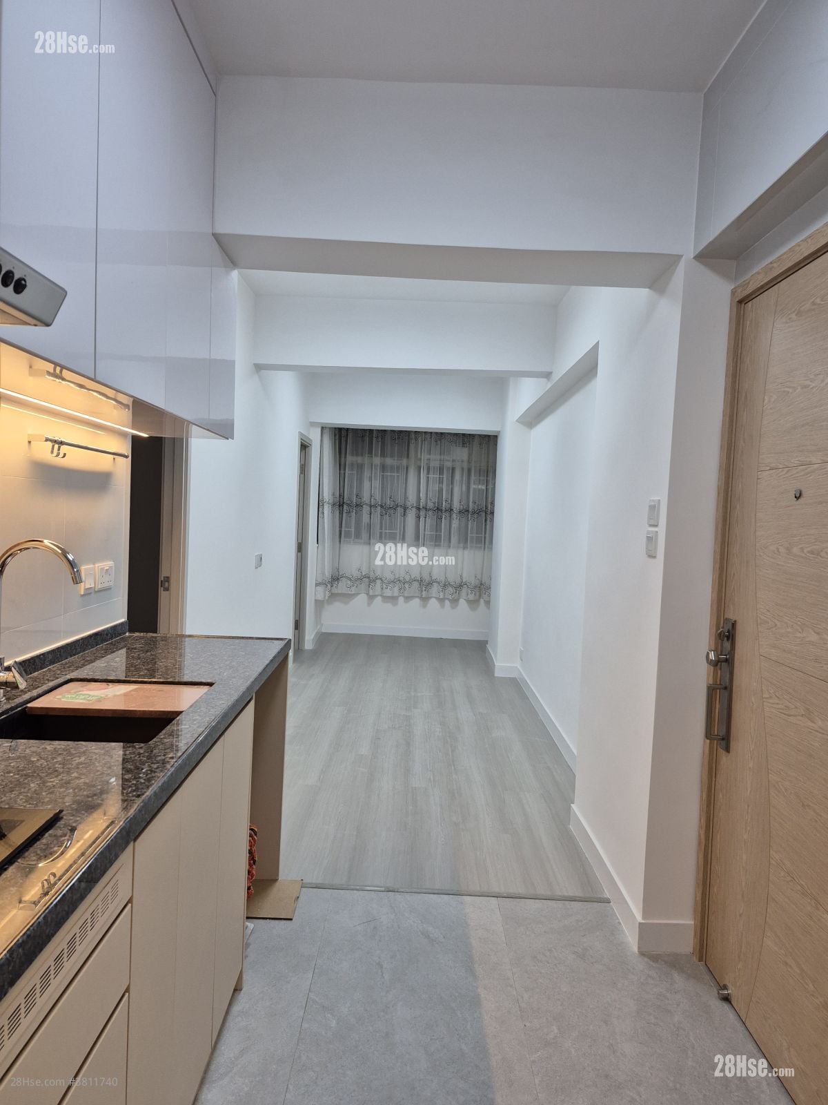 Tak Lee Building Rental 2 Bedrooms , 1 Bathroom 354 ft²