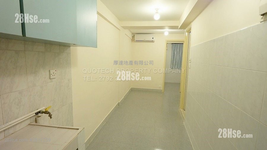 Village Rental 1 Bedroom , 1 Bathroom 300 ft²