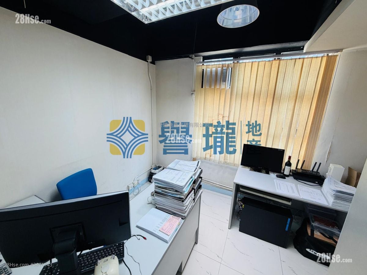 宏达工业中心 租盘 3 房 , 1 厕所