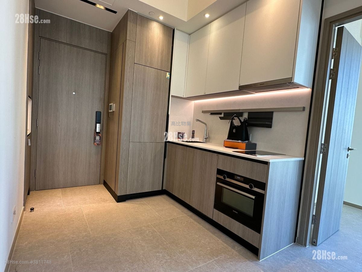 Kennedy 38 Rental 1 Bedroom , 1 Bathroom 292 ft²