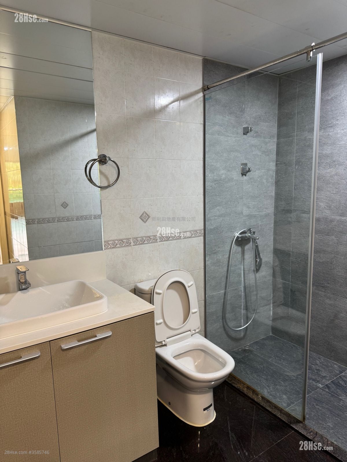 帝柏園 租盤 3 房 , 2 浴室 1,610 平方呎