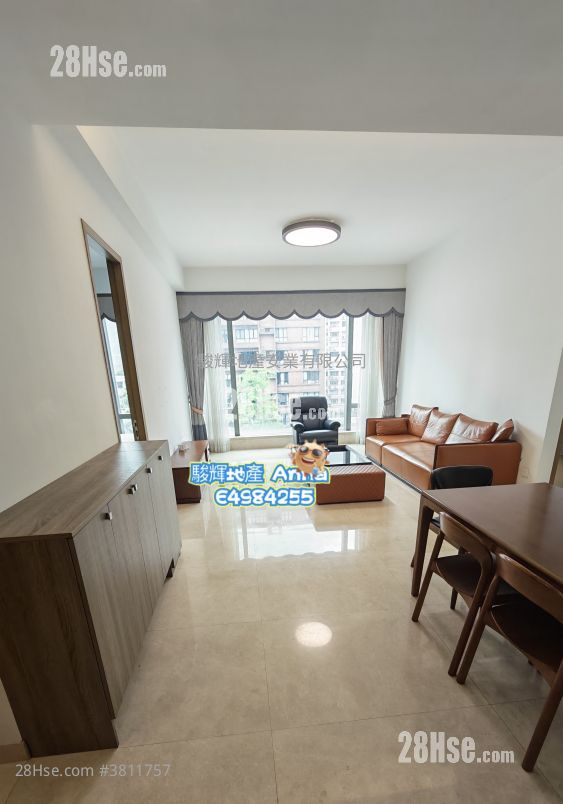 Cristallo Sell 3 Bedrooms , 2 Bathrooms 1,310 ft²