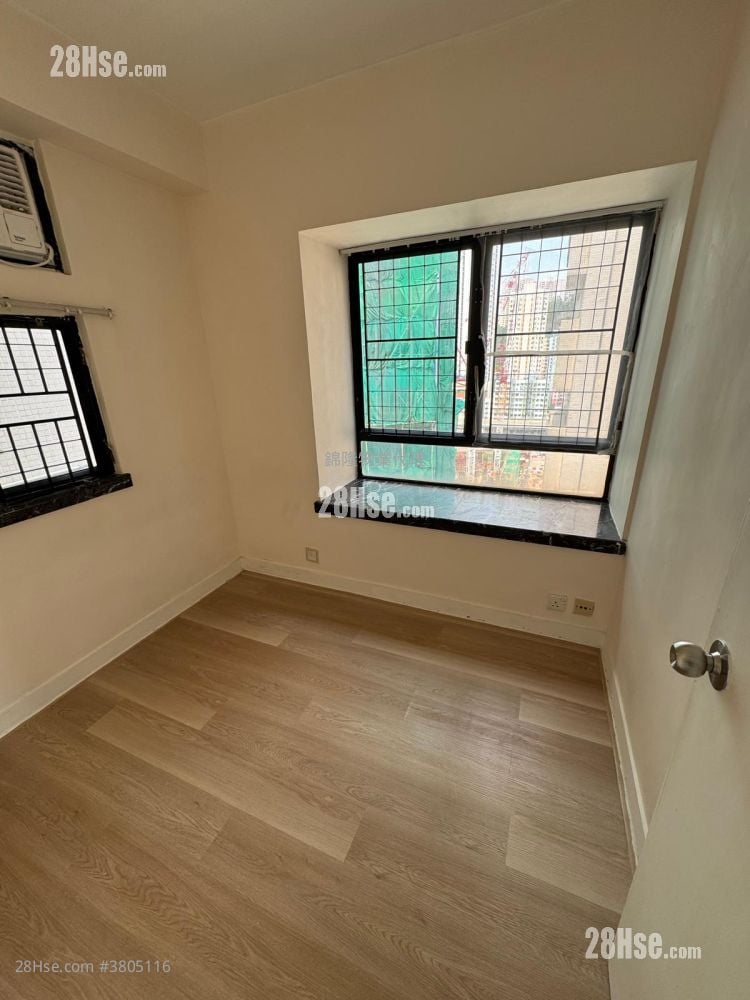 荣辉大厦 租盘 2 房 , 1 浴室 316 平方尺