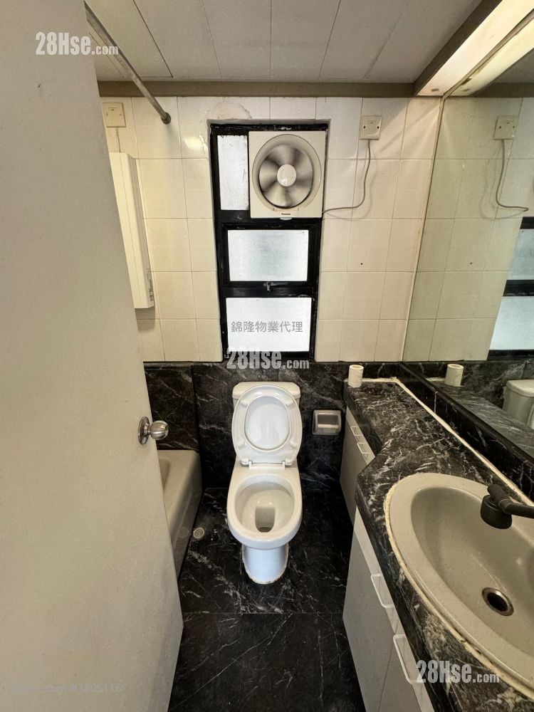 荣辉大厦 租盘 2 房 , 1 浴室 316 平方尺