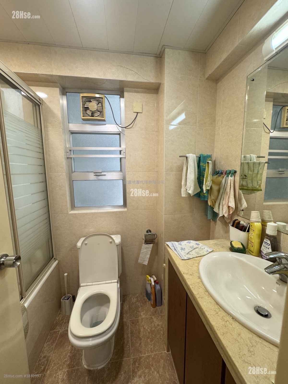 Whampoa Garden Sell 4 Bedrooms , 2 Bathrooms 729 ft²