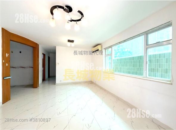 Tai Po Village House Sell 3 Bedrooms , 2 Bathrooms