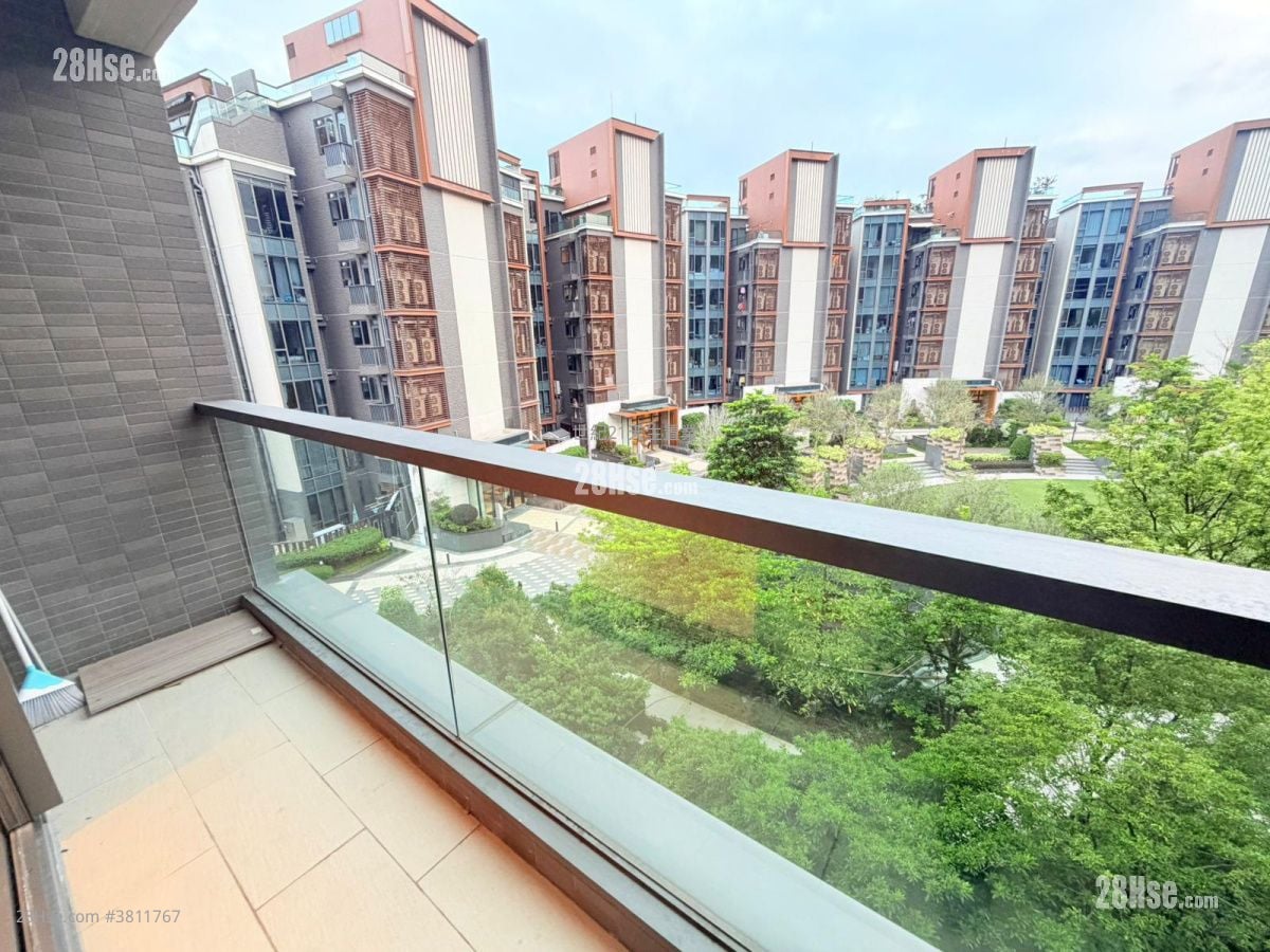 The Bloomsway Sell 4 Bedrooms , 3 Bathrooms 1,259 ft²