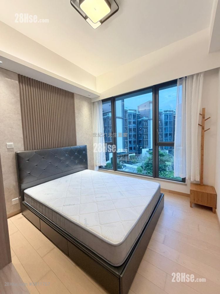 The Bloomsway Sell 4 Bedrooms , 3 Bathrooms 1,259 ft²