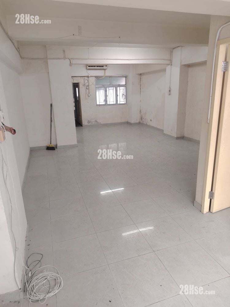Chinese Mansion Sell Studio , 1 Bathroom 687 ft²