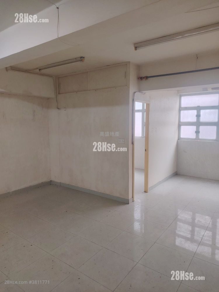 Chinese Mansion Sell Studio , 1 Bathroom 687 ft²