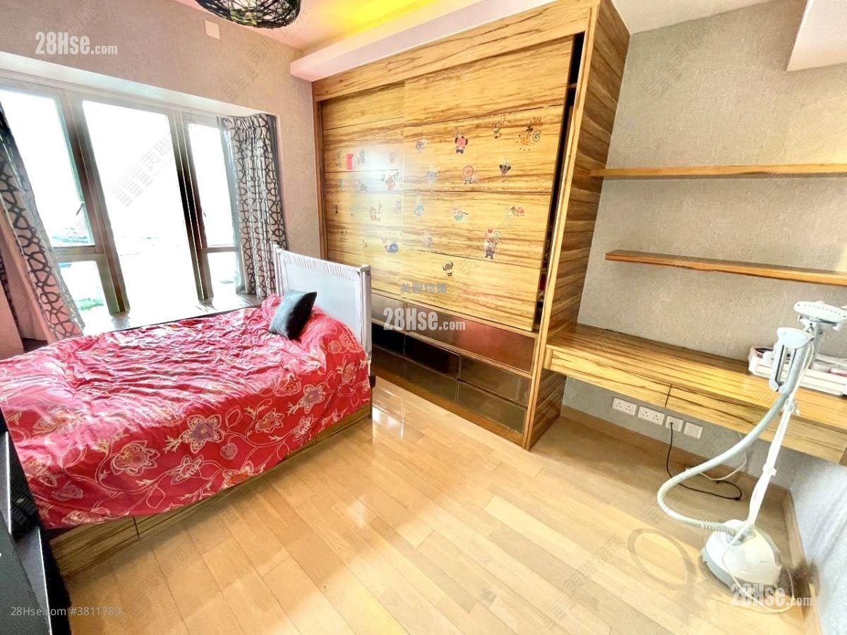 比华利山别墅 售盘 5+ 房 2,072 平方尺