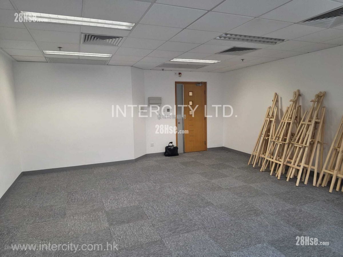 东超商业中心 租盘 开放式间隔