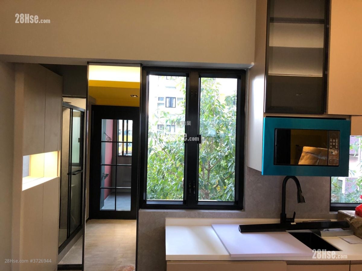 6-7 Tank Lane Rental 1 Bedroom , 1 Bathroom 333 ft²