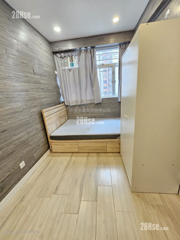 南方大厦 租盘 2 房 , 1 浴室 160 平方尺