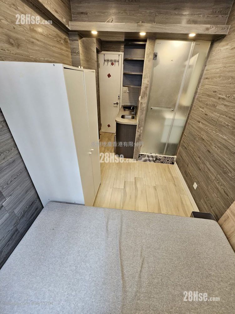 南方大厦 租盘 2 房 , 1 浴室 160 平方尺