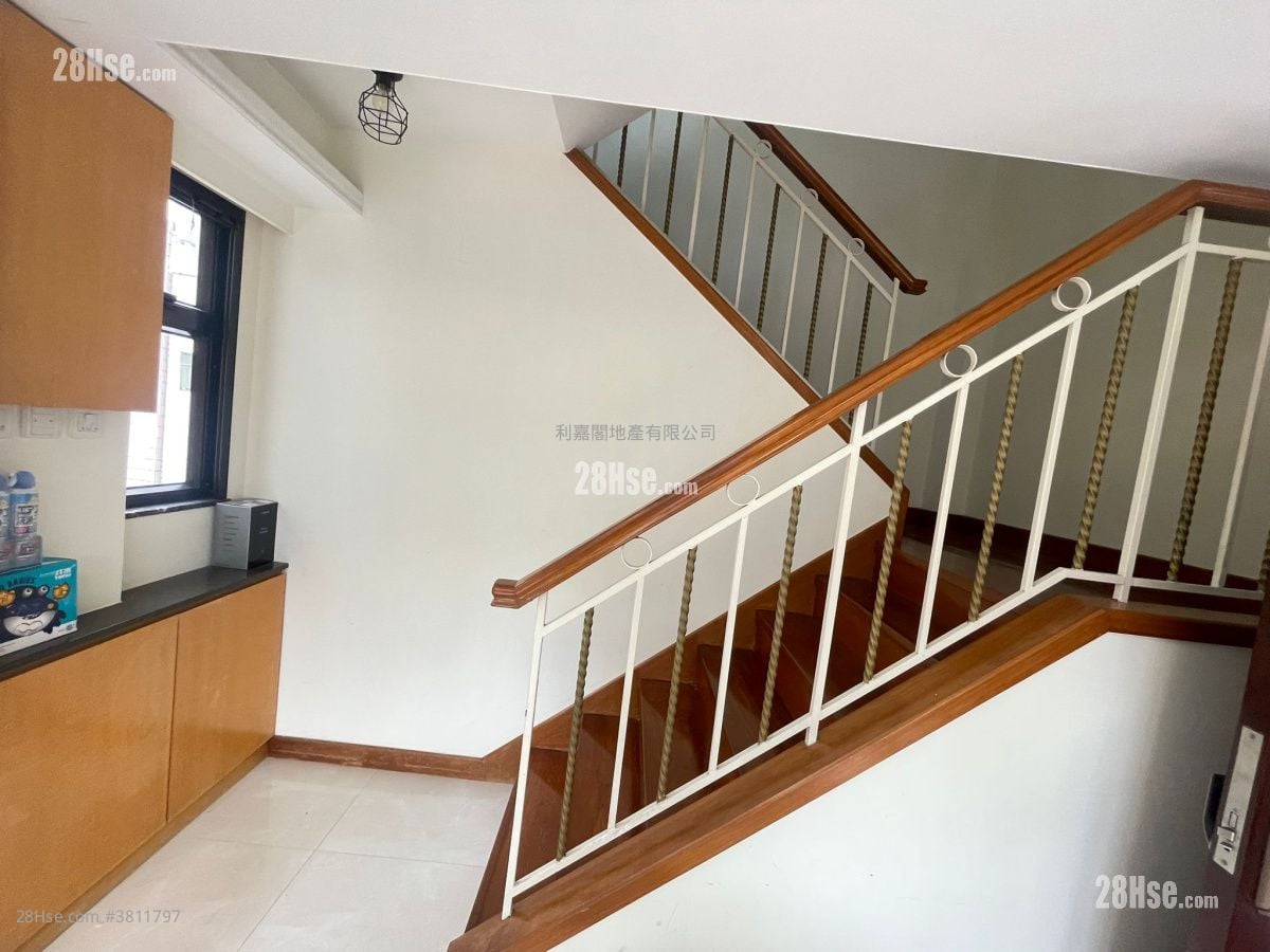 海裕苑 售盤 2 房 , 2 浴室 1,089 平方呎