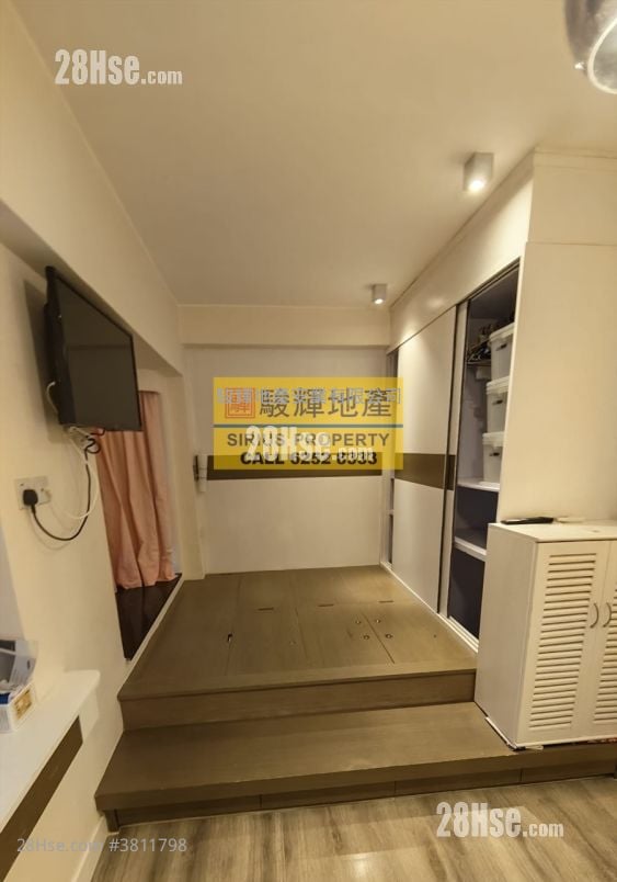 顺安大厦 租盘 321 平方尺