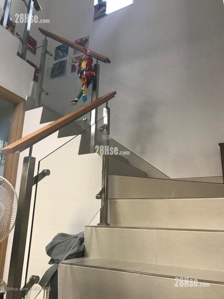 瓦窰頭 Sell 1,400 ft²