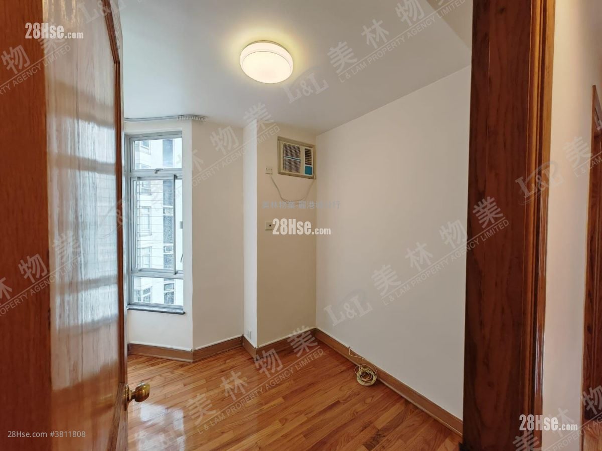 Laguna City Sell 748 ft²