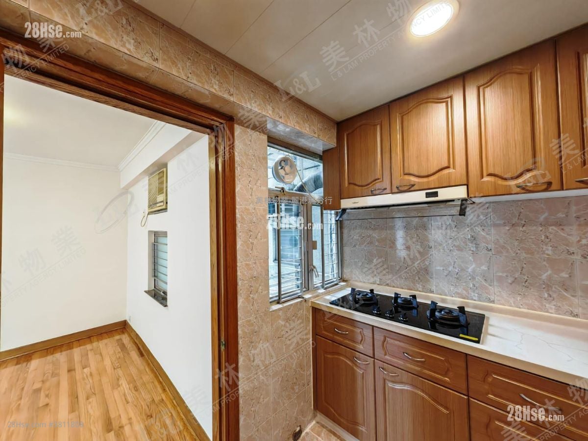 Laguna City Sell 748 ft²