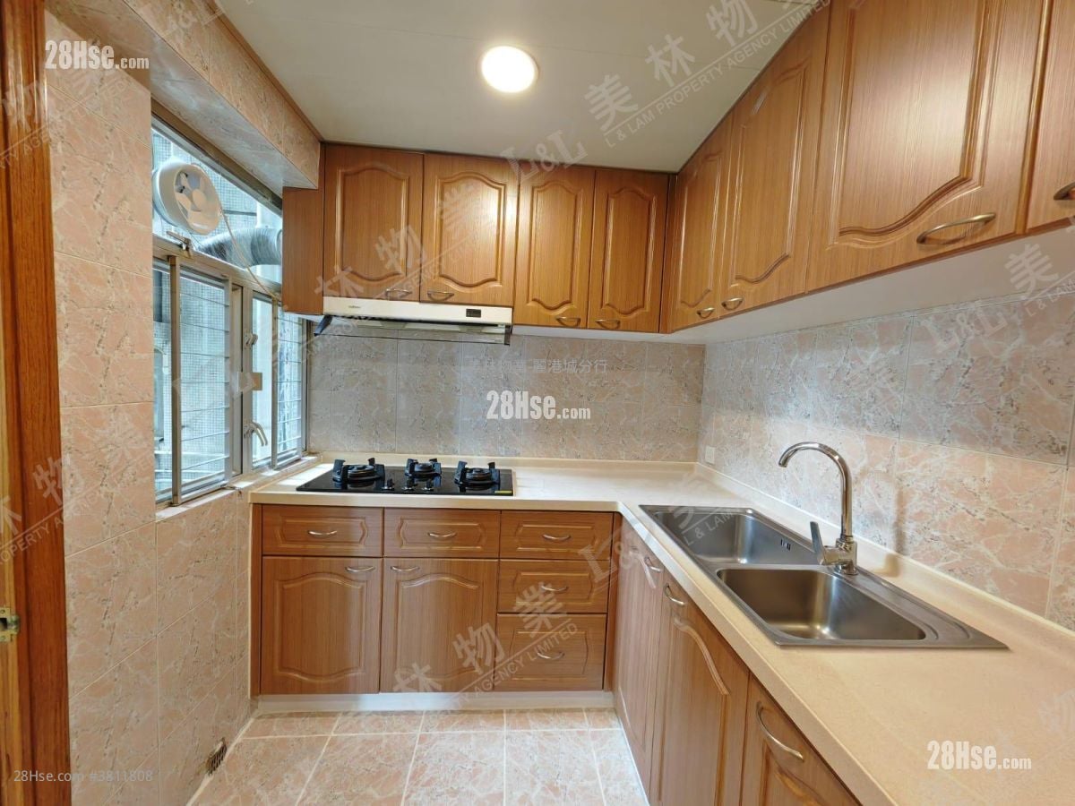 Laguna City Sell 748 ft²