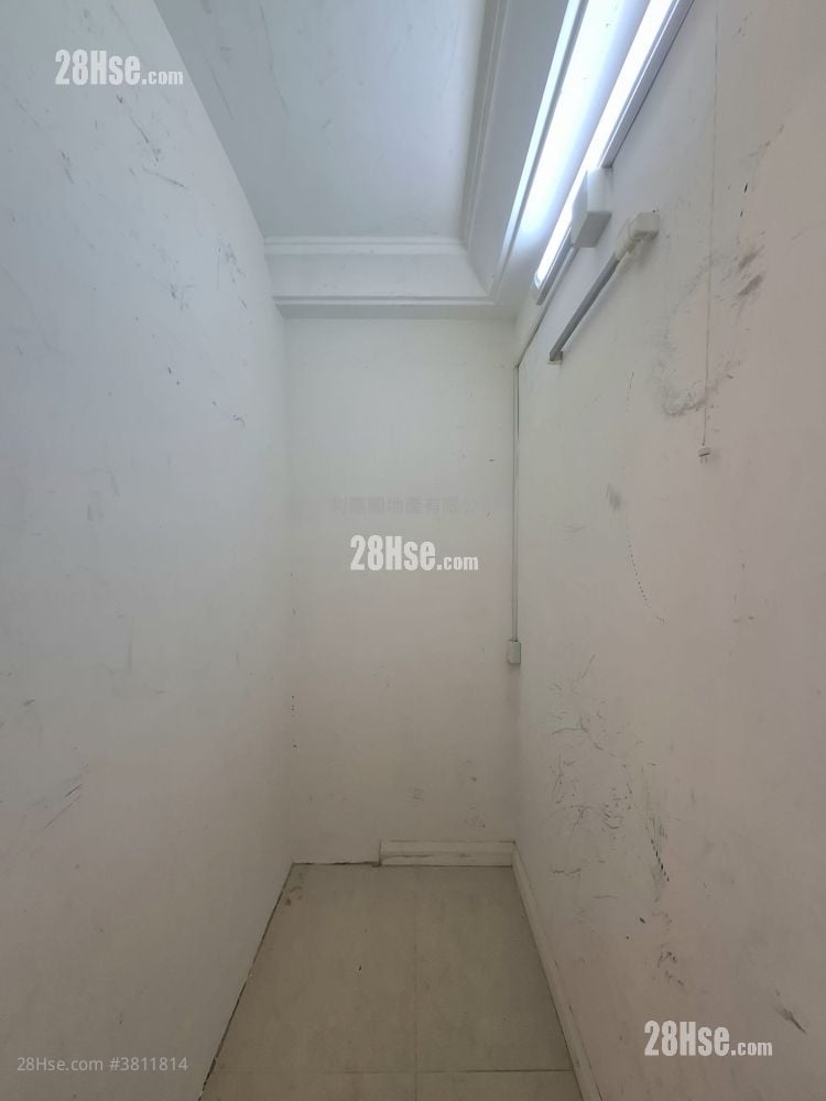 映湾园 租盘 894 平方尺