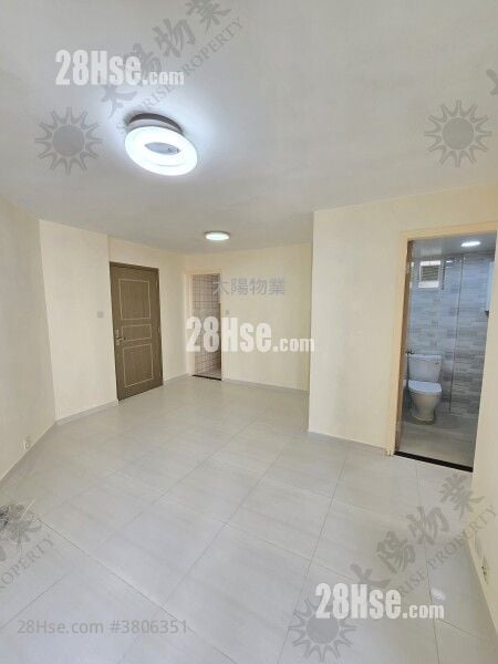 Whampoa Garden Sell 2 Bedrooms 466 ft²